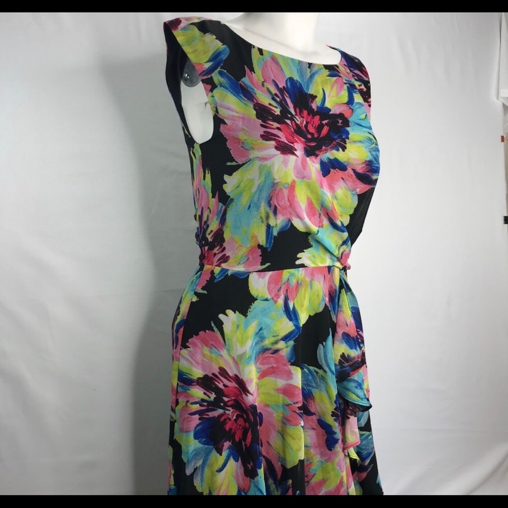 Brand NEW Tahari dress